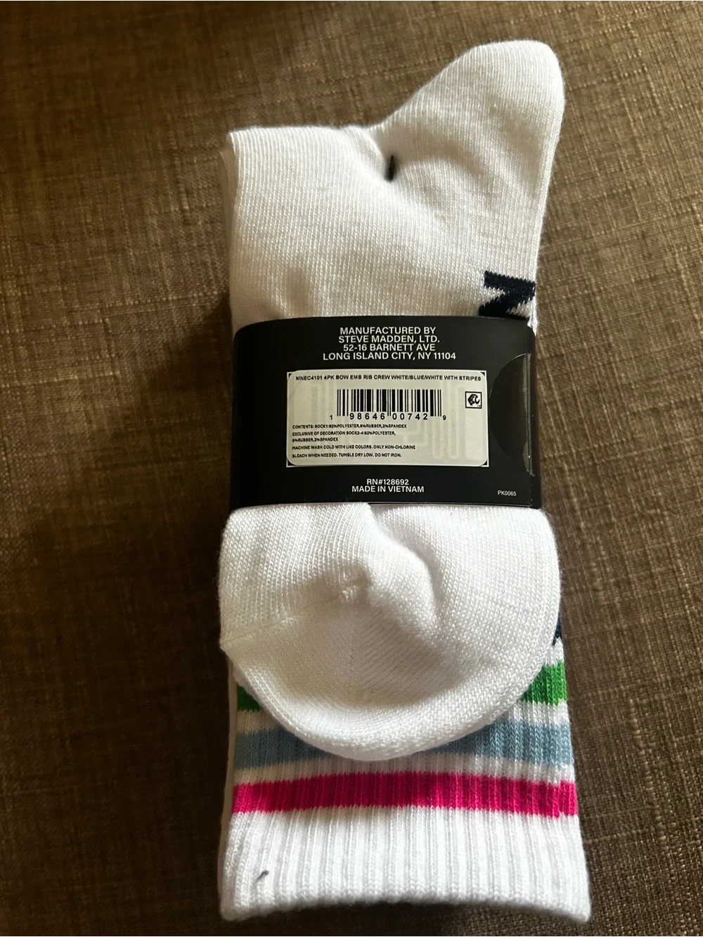 Steve Madden White Crew Socks with Navy Embroidered Logo - 4 Pack